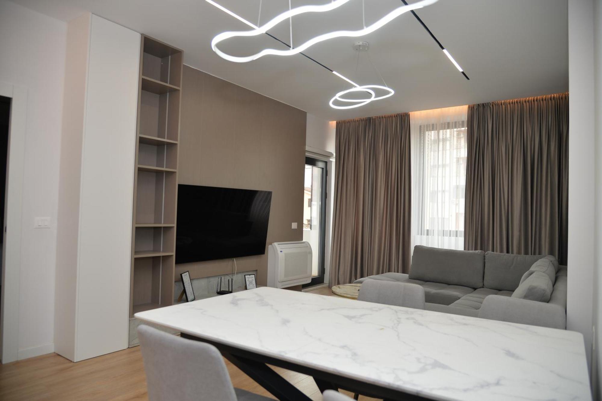 Hera Tirana Suite Deluxe Exteriör bild