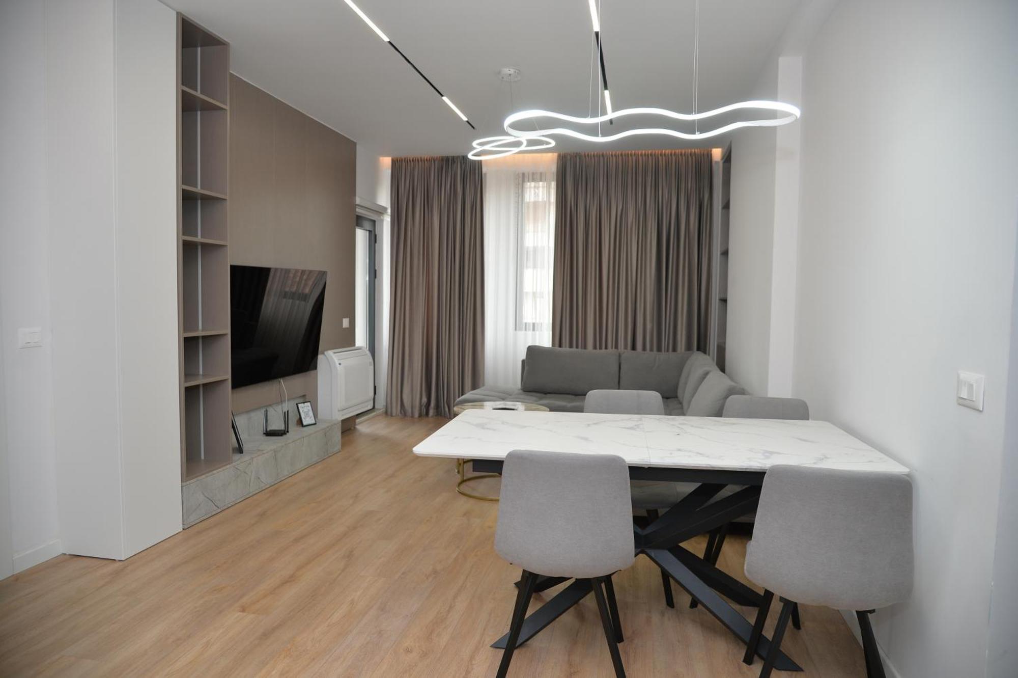 Hera Tirana Suite Deluxe Exteriör bild