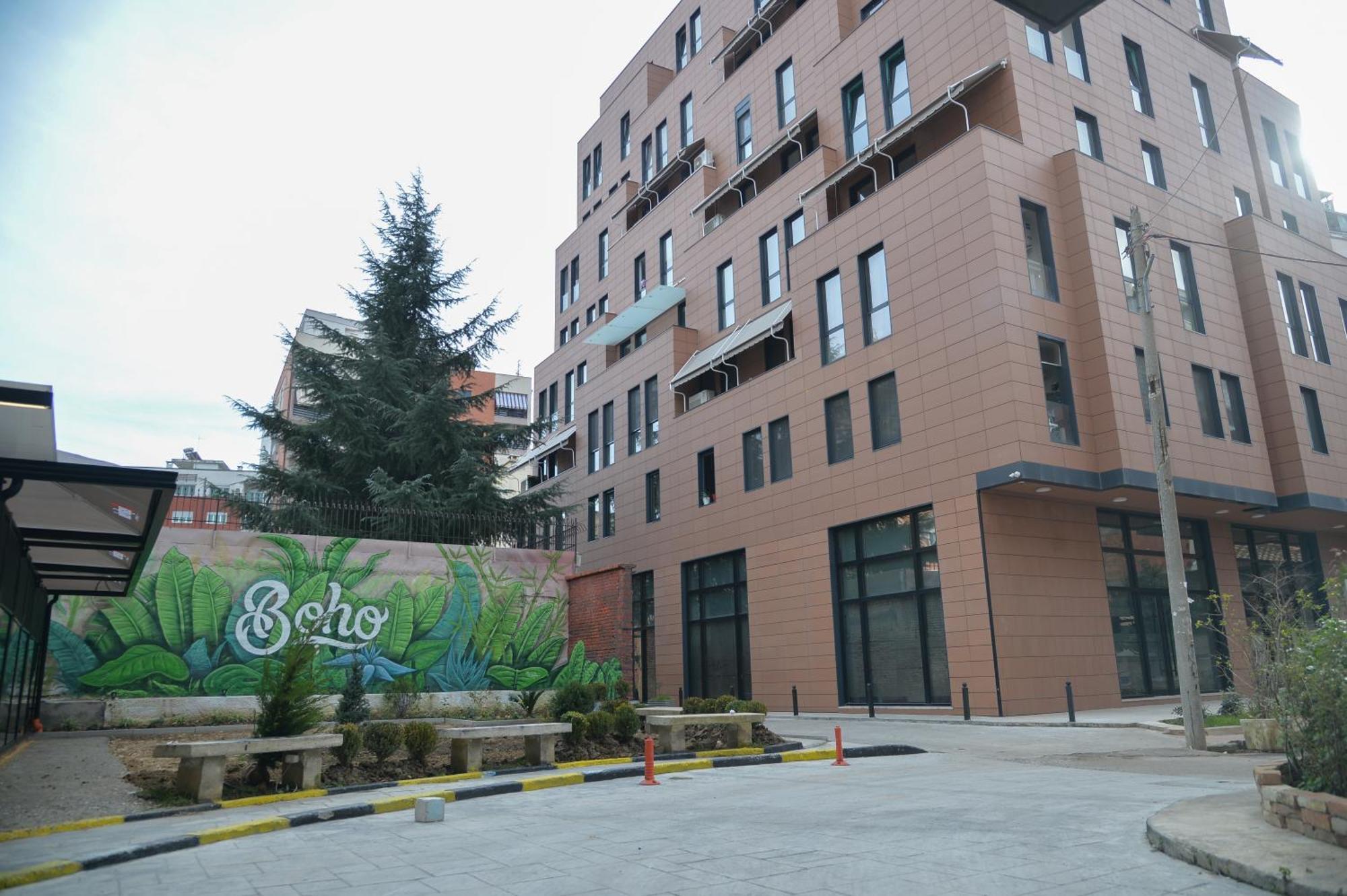 Hera Tirana Suite Deluxe Exteriör bild